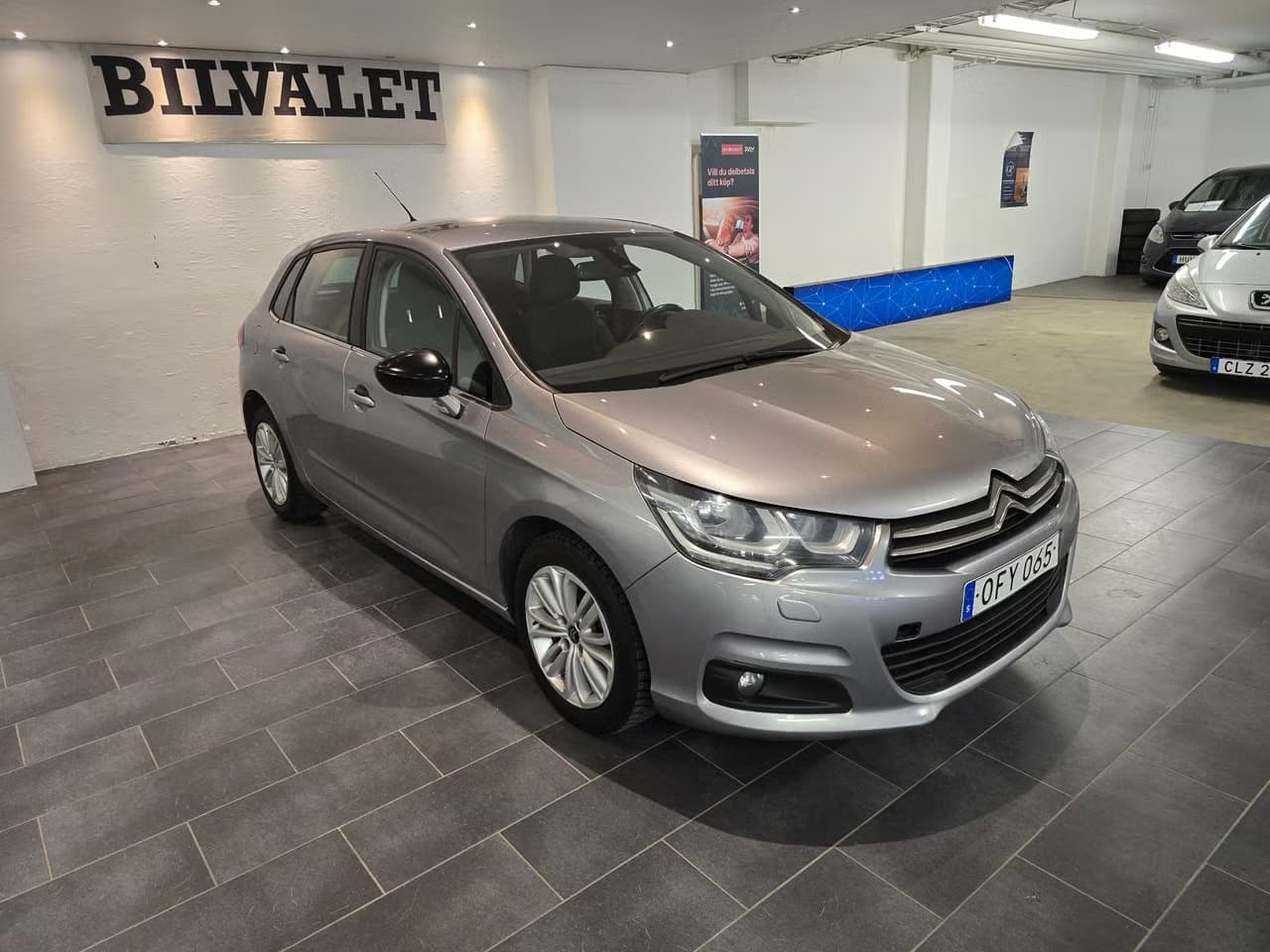Citroen C4 — exteriörbild 2