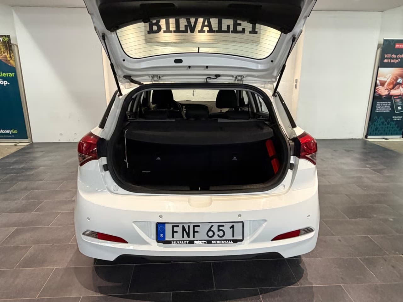 Hyundai i20 — exteriörbild 8