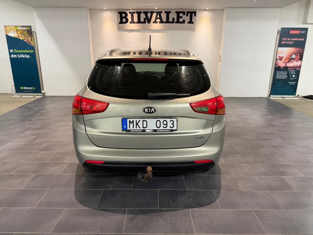 Kia Ceed — exteriörbild 8