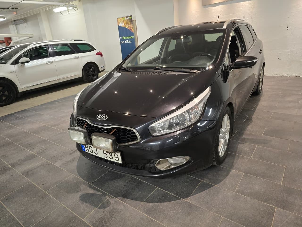 Kia Ceed, 2013, grå — huvudbild hos Bilvalet i Norrland