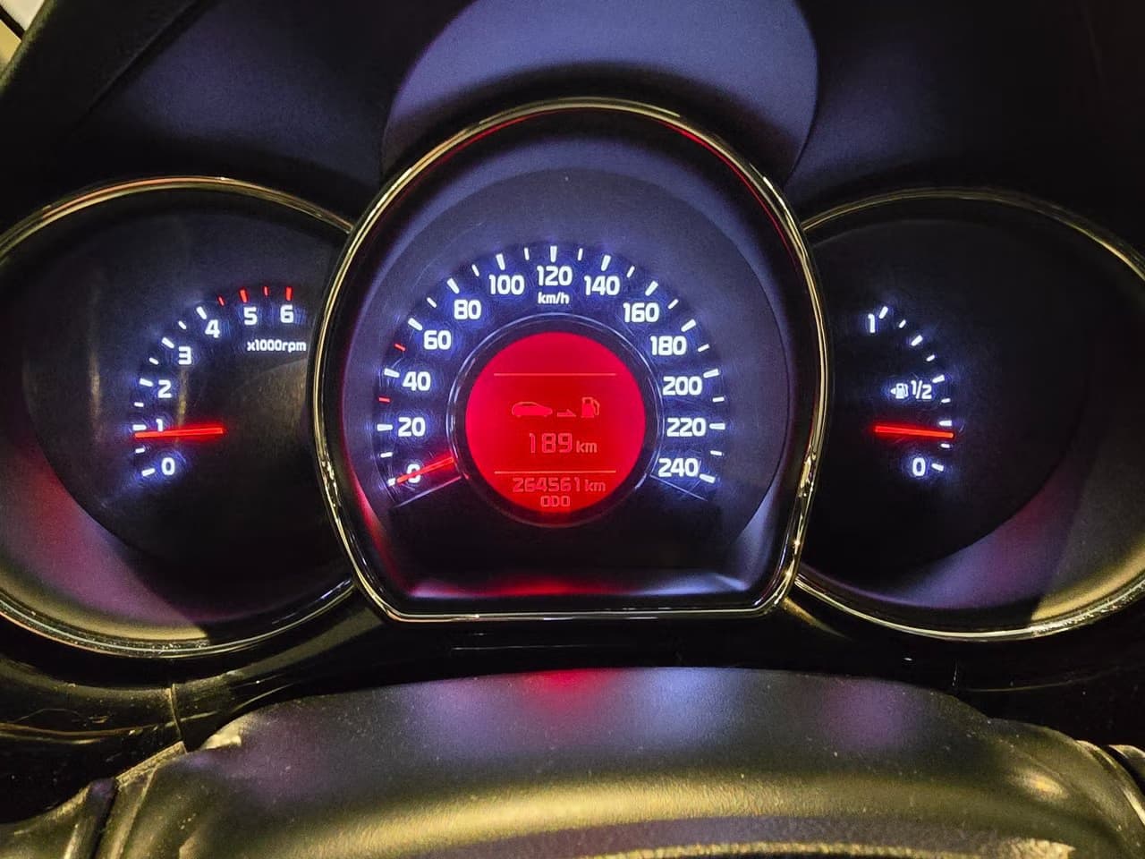 Kia Ceed — exteriörbild 16