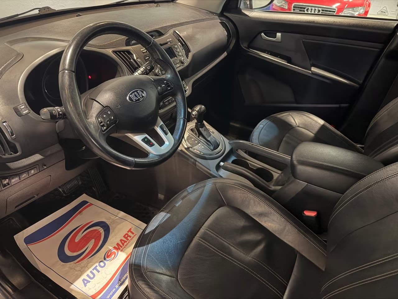 Kia Sportage — exteriörbild 8