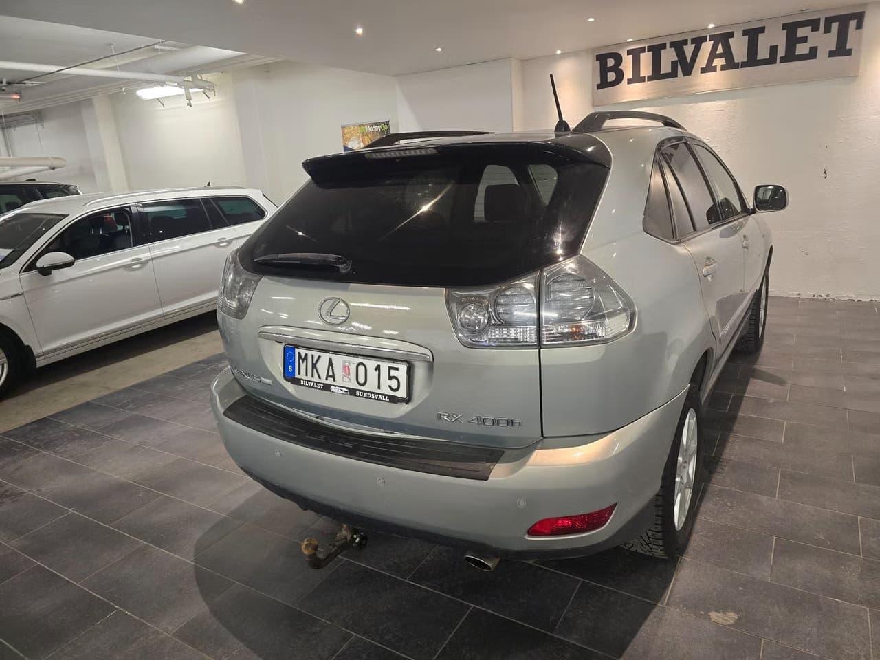 Lexus RX400h — exteriörbild 5