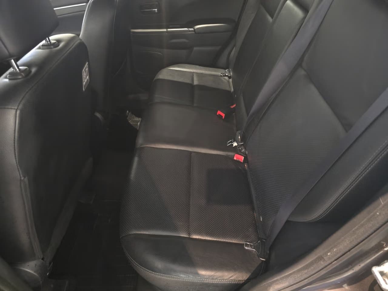 Mitsubishi ASX — exteriörbild 12