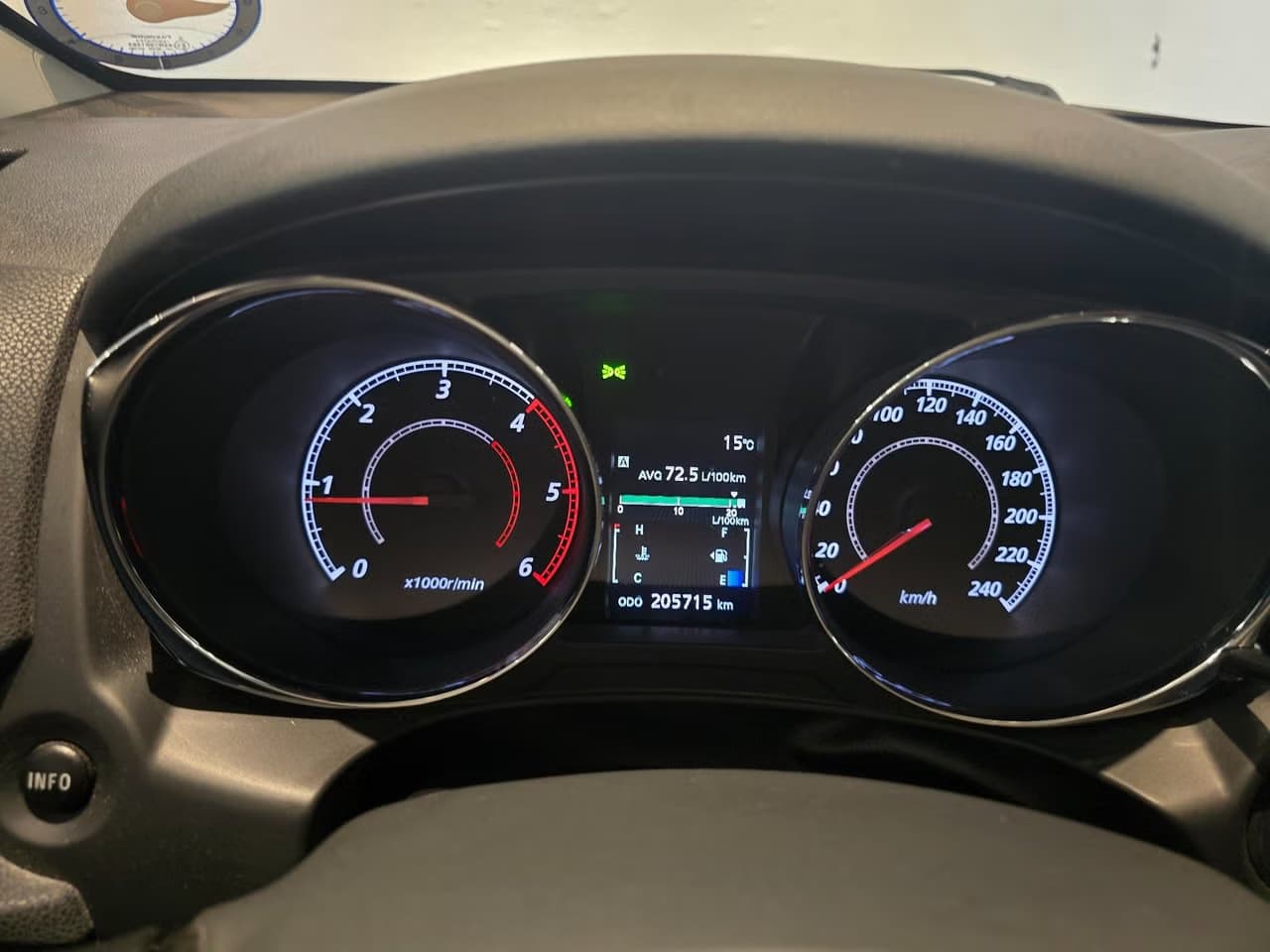 Mitsubishi ASX — exteriörbild 13