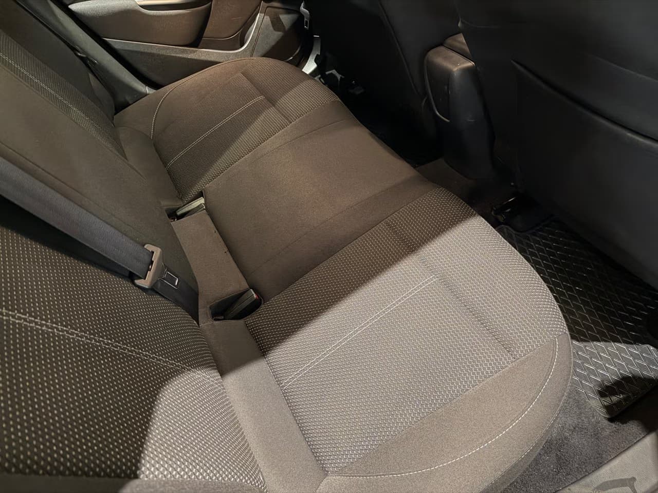 Opel Astra — exteriörbild 12