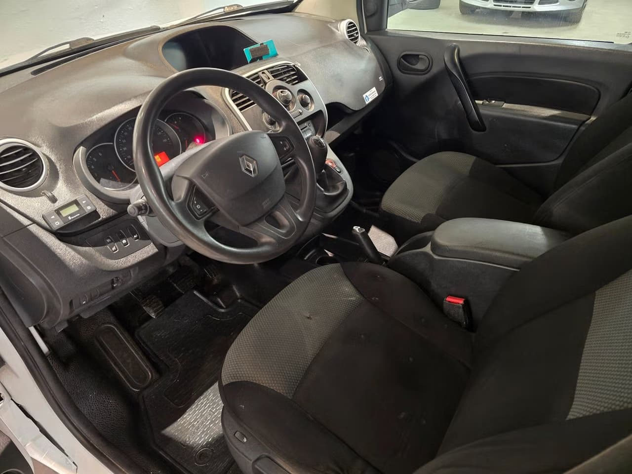 Renault Kangoo Express — exteriörbild 16
