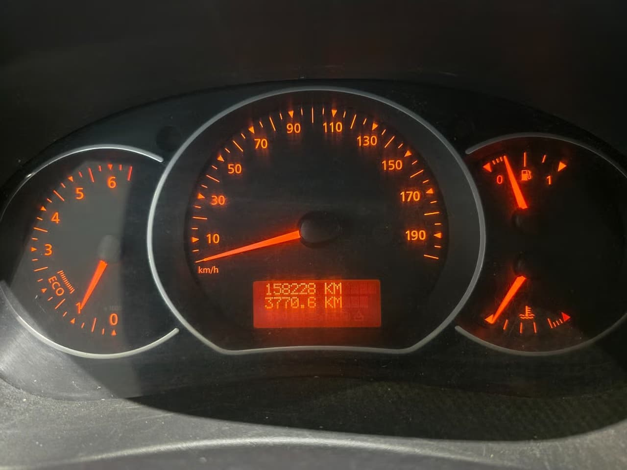 Renault Kangoo Express — exteriörbild 20