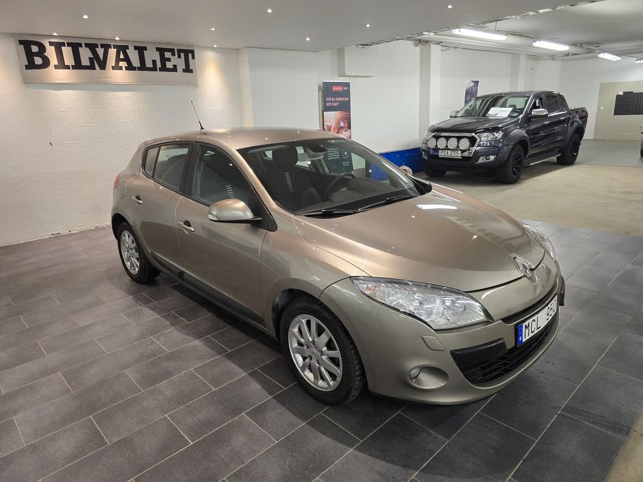 Renault Megane III — exteriörbild 2