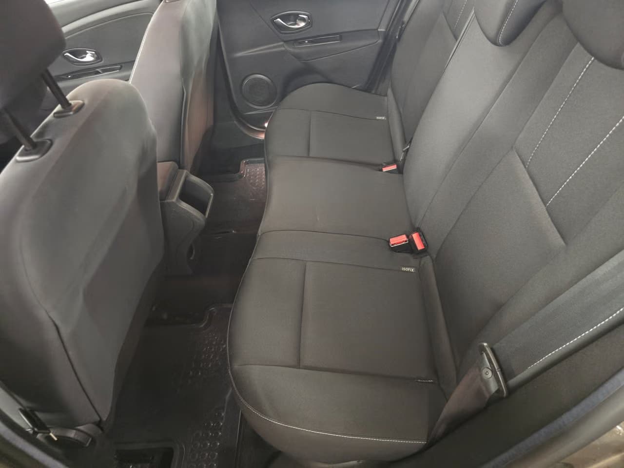 Renault Megane III — exteriörbild 13