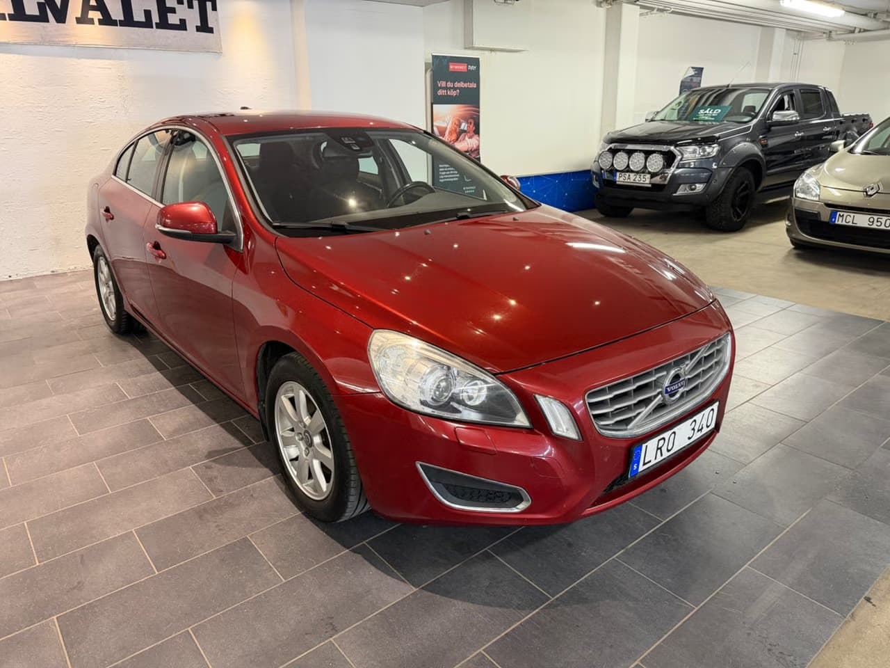 Volvo S60 — exteriörbild 3