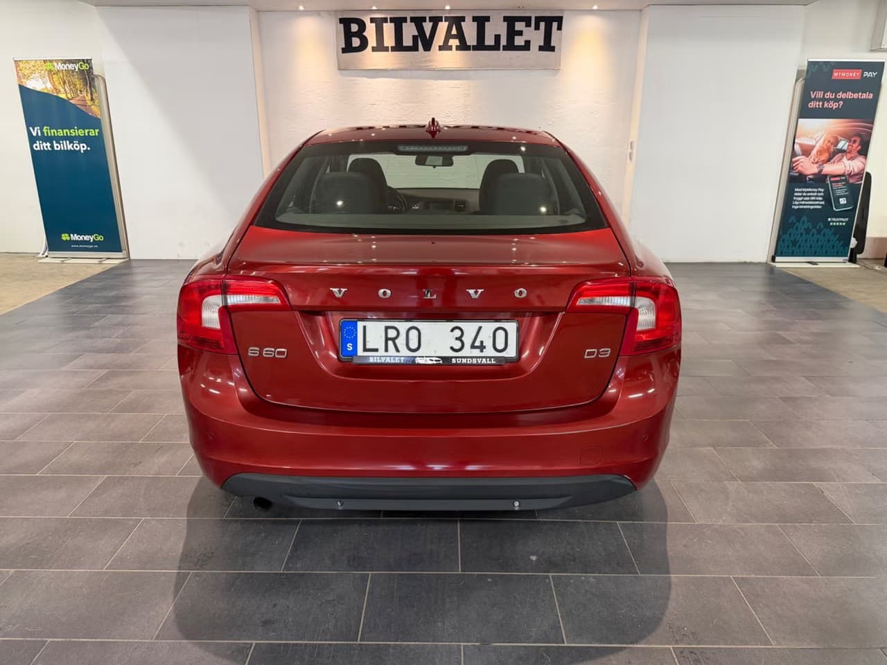 Volvo S60 — exteriörbild 6